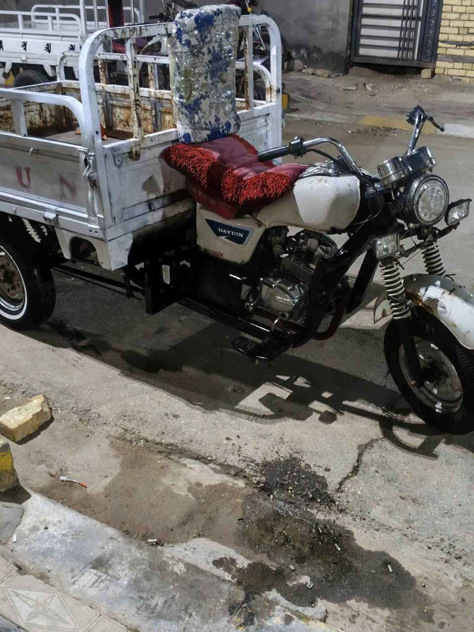 السلام عليكم ستوته كلك مريض ما بيع  مكينه ما مفتوح برغي بيه  نضيفه كلشش توير 3 جدد بدي نضيف  سلف هندر كهربايات كله شغاله ناصريه مركز  ***********
