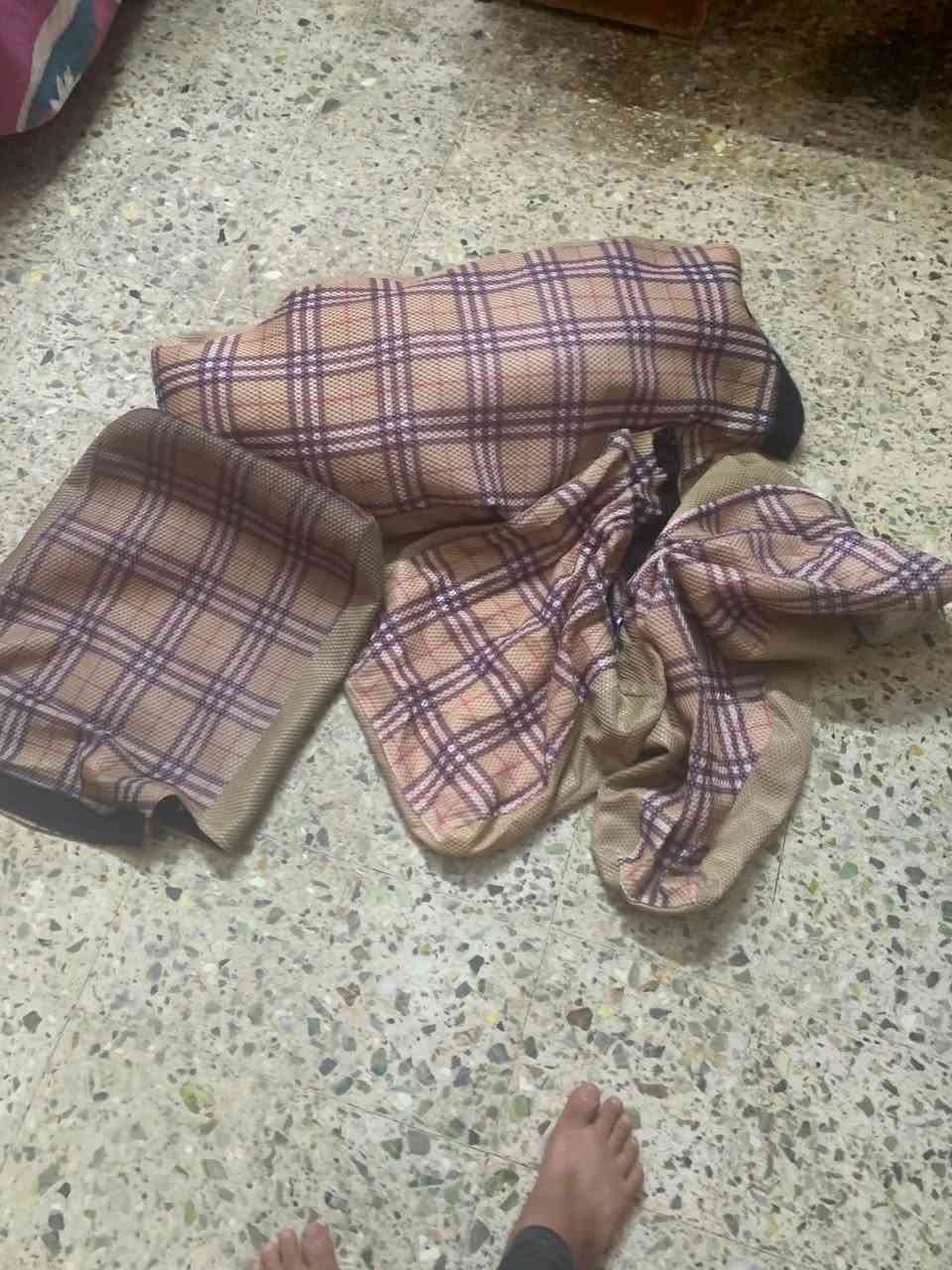 السلام عليكم غراض مال نيسان عاليه سيبايه وكشن وتلبيسات وصطوب مكان بغداد ***********
