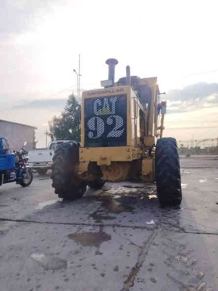 السلام عليكم
للبيع كريدر كتربلر موديل 86 كفاله عامه رقم واسط بأسمي 
دخول جديد كلشي على الشركه مامفتوح بيها اي شي 
العنوان الديوانية ال بدير 
الاستفسار الاتصال على الارقام 
***********
***********
