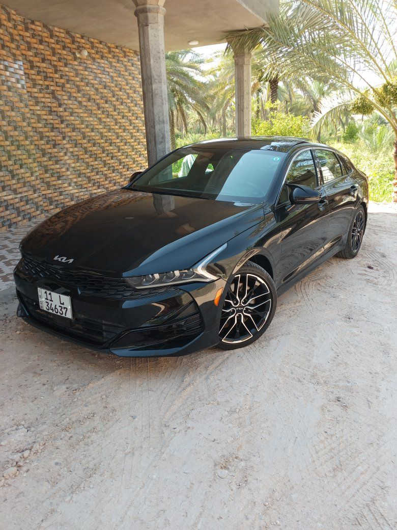 سلام عليكم شباب للبيع كي فايف 2023 ماشيه 17الف ميل سياره فول للأخير 2500تيربو سياره حادثه جنطه سياره بدون قطع تبديل بدون صبغ بدون إرباك رقم بغداد حره سعر السياره 173وبيه مجال ***********
