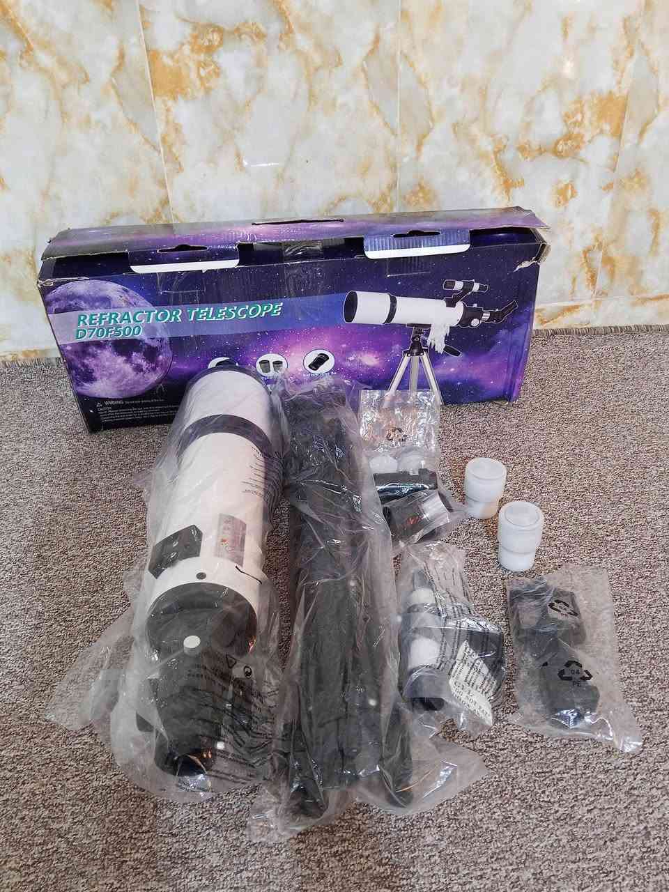 السلام عليكم تليسكوب للبيع السعر 50الف
متوفر توصيل 
@إشارة 
***********
