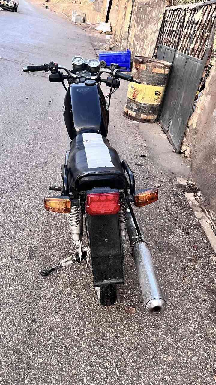 للبيع مكاني الانبار قضاء راوه 

  تواصل عل رقم ***********
