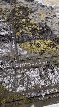 السلام عليكم زوليه جديده كاشان مودرن لون رصاصي  ثقيل ٣*٥  جديده العام اخذتها للبيع ***********
مكاني بغداد -الغزالية
