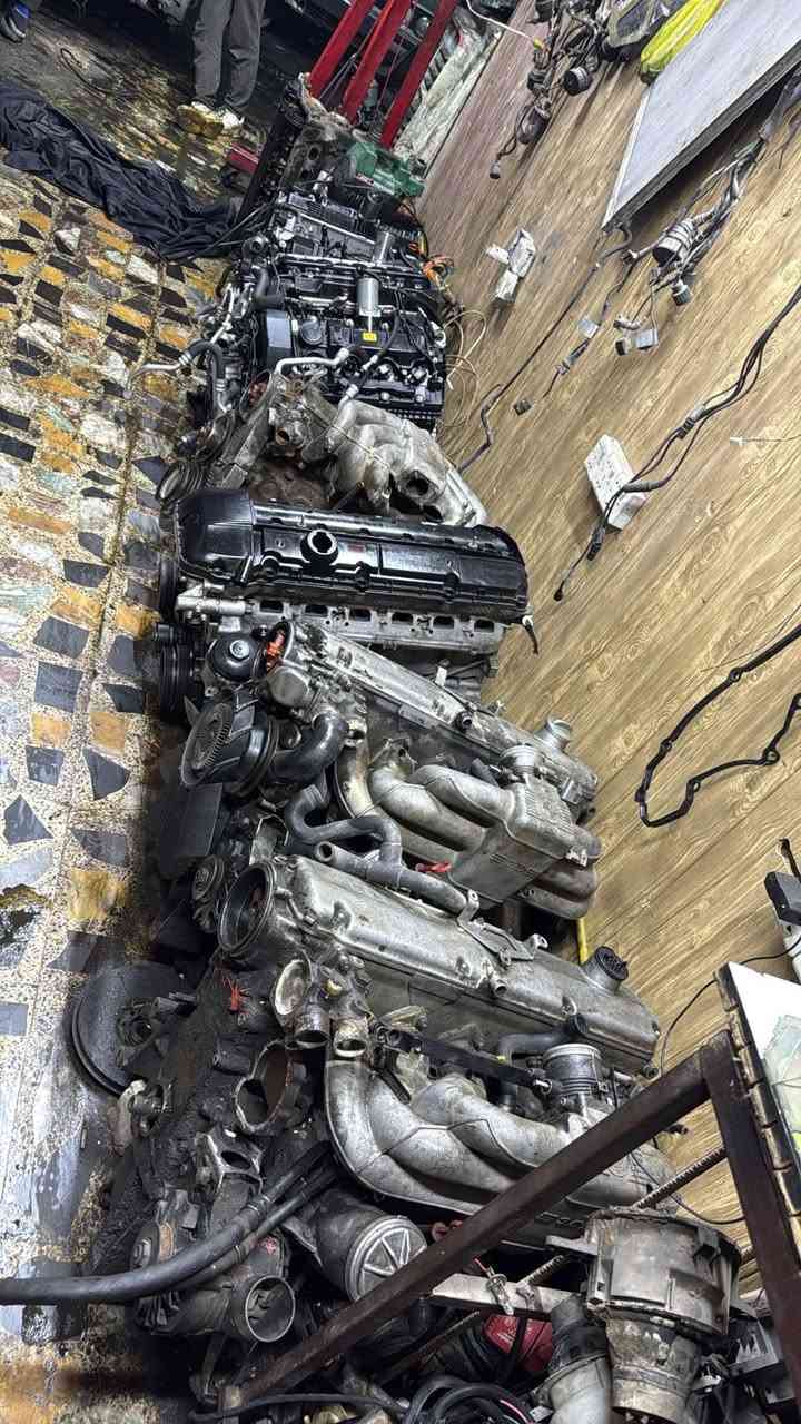 مكاين bmw حاوية جدد مع شد وضمان وكير بجميع أنواع متوفر  مع وجود صيانة  العنوان بغداد الشرطة الرابعة رقمي بي واتس او اتصال ماسنجر متوقف عندي ***********
