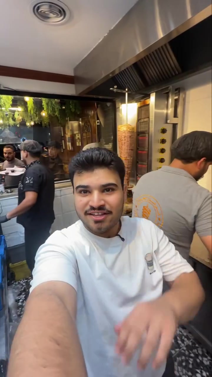 كص خان البغدادي 🔥
📍موقعنا : بغداد - البلديات - تقاطع الامن العامة مجاور افران الزيتون ♥️😍
يوجد لدينا خدمة توصيل داخل البلديات 1٫000 
المناطق المجاوره 2٫000
***********
***********
#كص_خان_البغدادي #fpy #foryou #foryoypage
