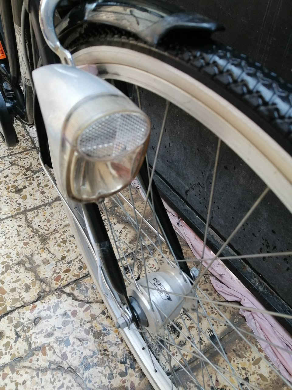 سلام عليكم بايسكل بناتي كير وحساس وضع حاوية كفاله عامة حجم 26 مكاني بغداد حي الجهاد رقمي ***********  واتساب
