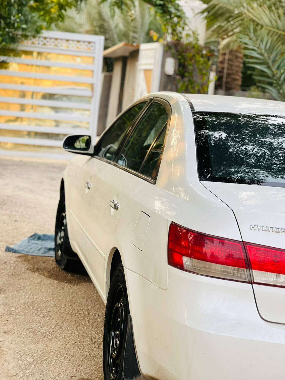 سلام عليكم ورحمه الله وبركاته 
اخواني الاعزاء سوناتا 2008خليجي دوش السياره جاهزه من كلشي تاير تبريد سياره حلوه لونهه ابيض صدفي مكفوله من الكص والصبغ فقط خياس بلهلال من جوه كلش سويته ومرتب السياره معروضه ب110 وهذا رقم صاحبهه *********** اتصل واستفسر مكلف بالنشر
