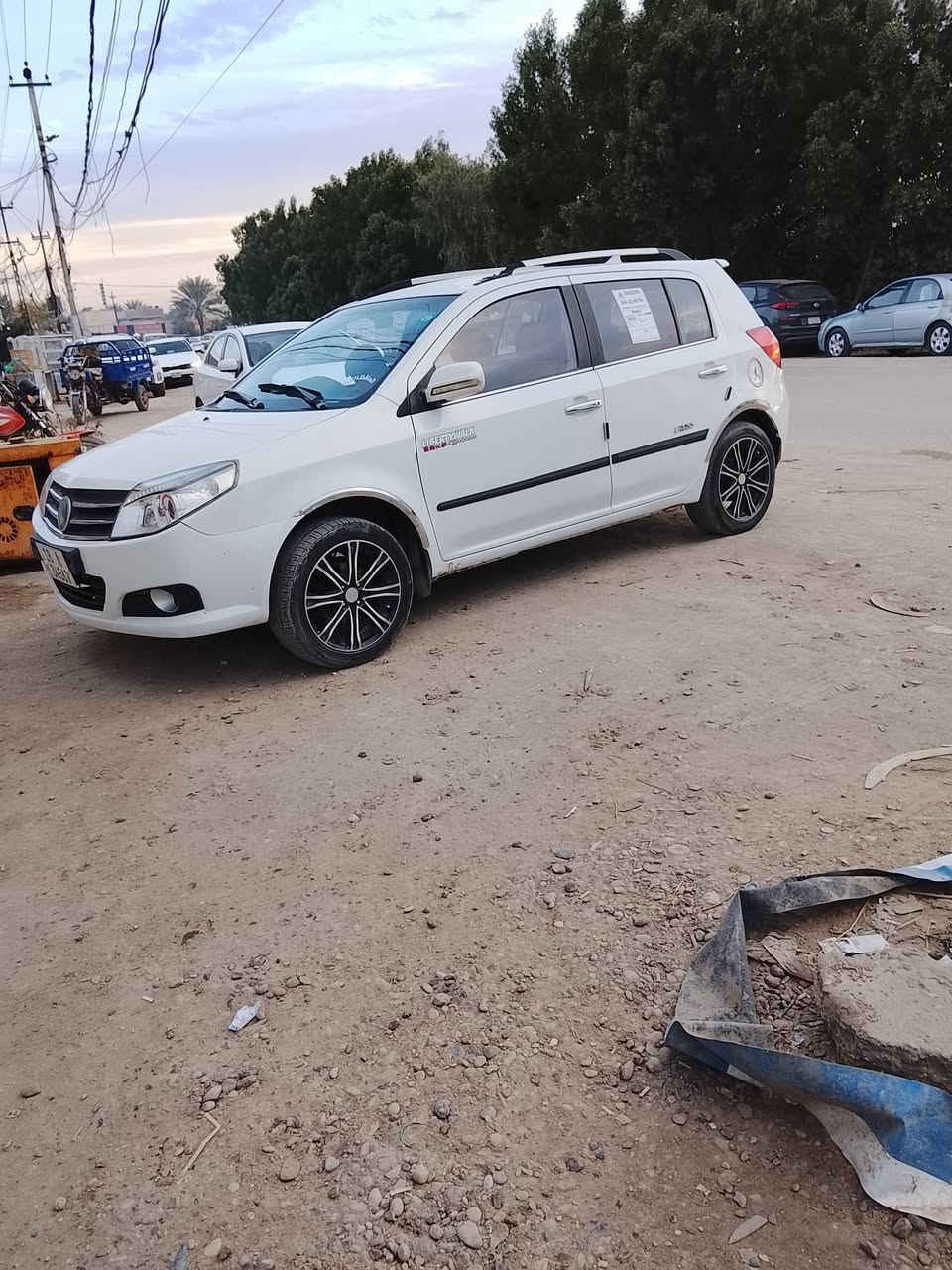 ام كي كروز مكفوله موديل 2013رقم بابل دولي جاهزه محرك كير تبريد تدفئه تخم تاير غرفه  جديده مكاني بابل مركز السعر 40وبيه مجال قليل او مراوس شعدك تعال واساب تلفون ***********
