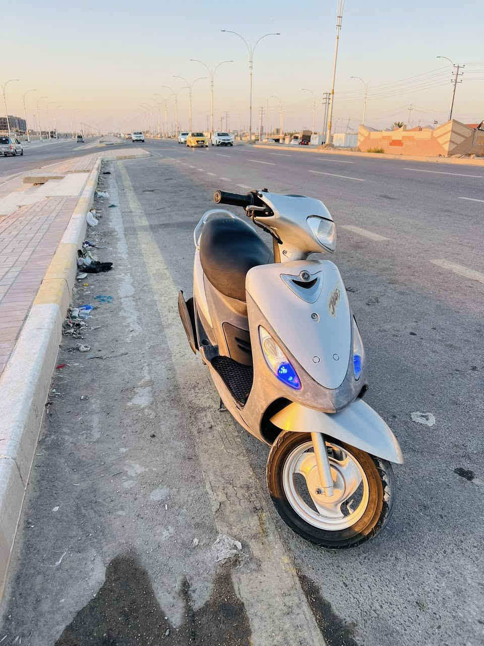 سلام عليكم
ماكس منغولي لبيع كامله مكمل ماتخسر عليه ربع مال جناي كله شغاله نكره سلف بكل وقت محرك ناعم لا صوت ولا اي شي نهضه معدل حلوه دراجه وتجي وتفحص ما مفتوحه دراجه كله بلاديه سعر 750 مكاني سماوه رقمي ***********
