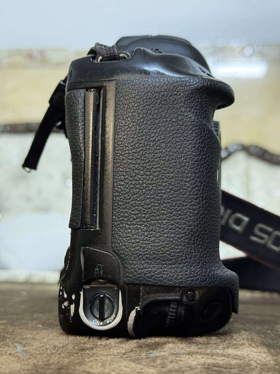 #كانون 1DXII بدي كامل وملحقات الاصلية شاحنة بطارية و رام 128گيكا
السعر 16 ورقة

مكاني كربلاء ***********
