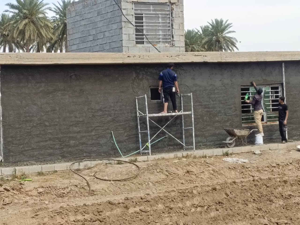 كادر كامل لبخ سمنت تشميع +جراره+سقل ناعم +طلس
جص +بياض     سيراميك جدران +ارضيه 
عمل واجهيات  شغل درجه اولى 
عملنا بغداد فقط 
واتساب +اتصال***********
اتصال فقط ***********
@إشارة
