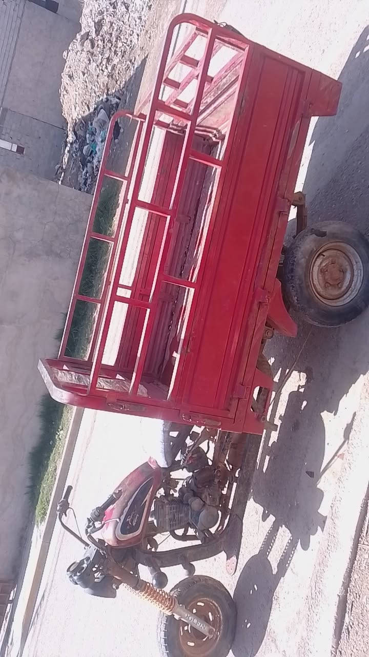 السلام عليكم ستوته دولفين موديل 19 اوراق 
كامله  السعر 650  مكاني بغداد المحموديه 

***********

***********
