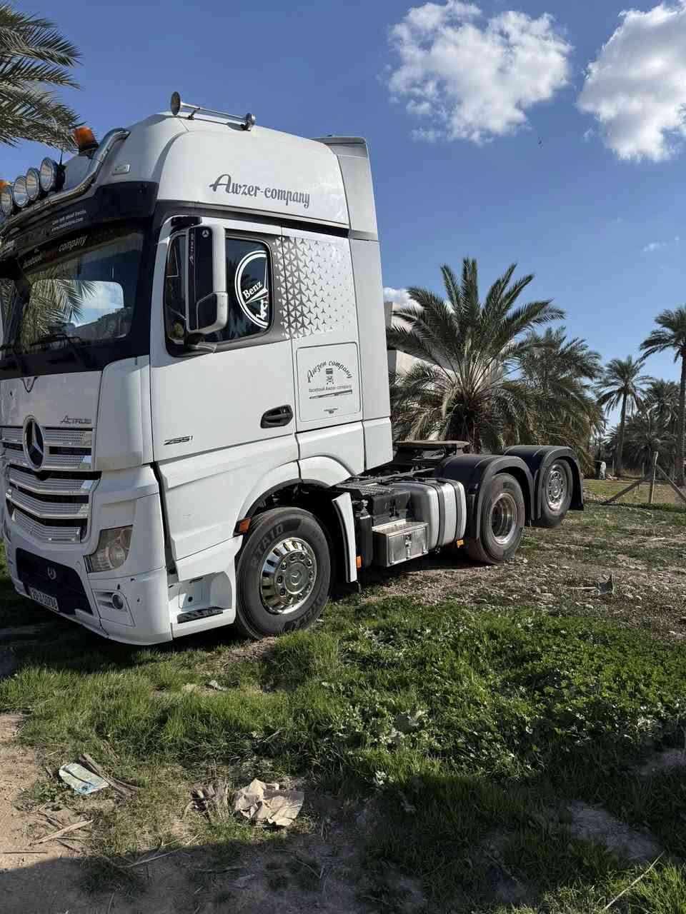 السلام عليكم للبيع اكتروس وحش موديل 2015 حجم 2551 تخم تاير ويل كب جهازه الشغل السياره سنكل بلادي شوته  خلفيه سقف ليزر فول موصفات ماعده الكامره رقم سليمانيه تحويل مباشر مكان السياره بغداد التاجي السعر 5 شدات وبيهه مجال الشراي
للستفسار اتصل 
***********
***********
0751 578 0729
