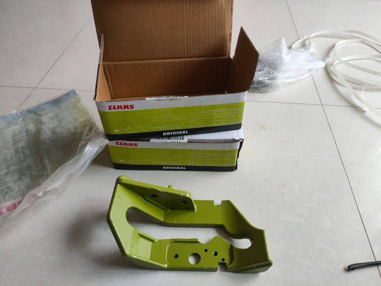 السلام عليكم ورحمة الله وبركاته أصدقائي الأعزاء يتوفر لدى مجمع السعدي جميع انواع قطع غيار كابسات التبن كيهان قرش و كلاس العنوان النجف الاشرف طريق حله نجف مقابل سيطرة أم عباسيات ***********مهند السعدي ***********كاظم السعدي
