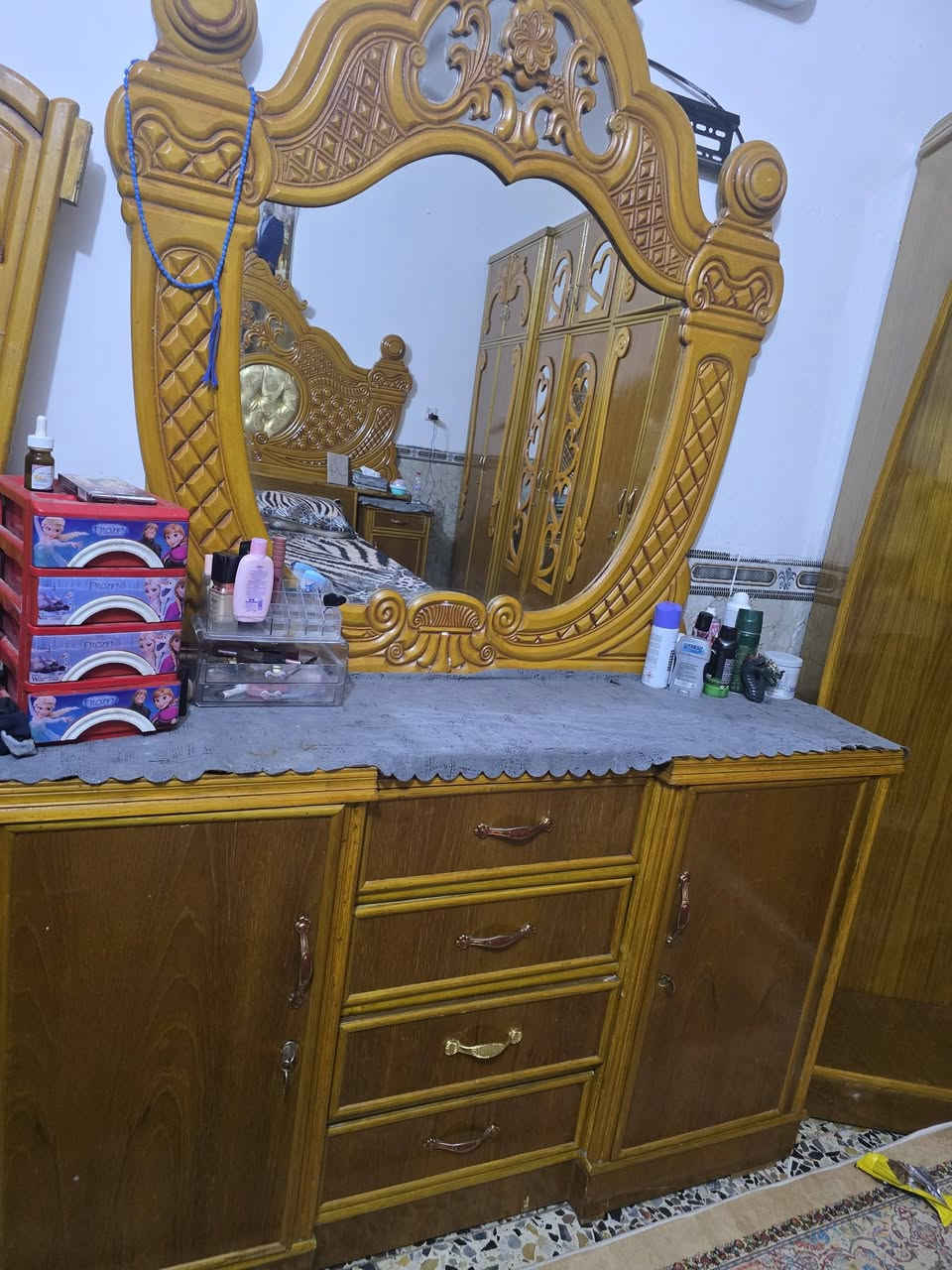 المكان حي اور  السعر ٨٠٠ اي اظرار مابيه


**إذا كنت صاحب هذا الإعلان وتريد حذفه لأي سبب، رجاءا أرسل رسالة إلى الدعم الفني**