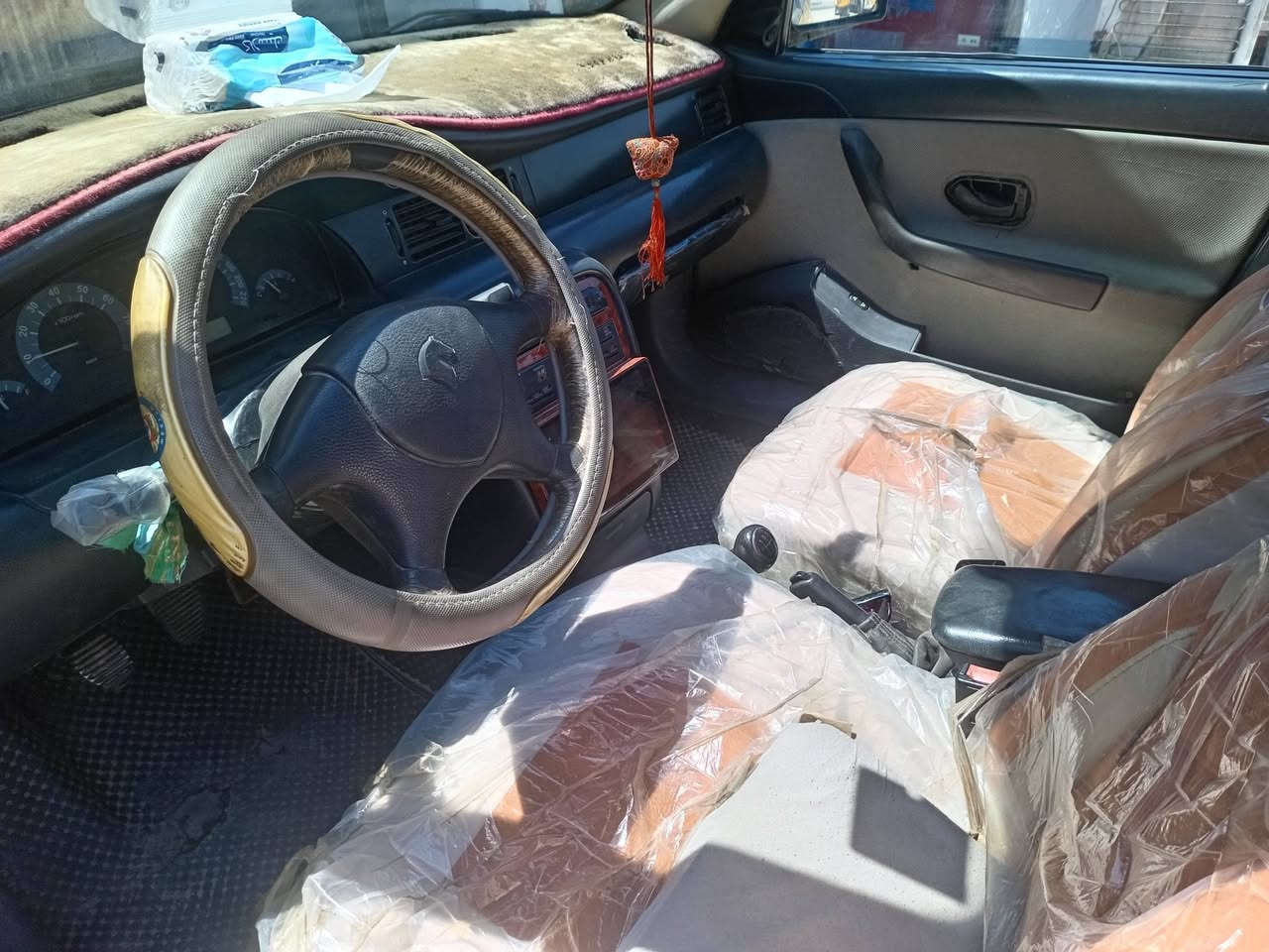 من رخصة مدير الكروب. سمند للبيع او مراوس بخصوصي  سياره نضيفه يرادلهه ترتيبات بسيطه تبريد شغال كير ومحرك وكشر خير من الله السعر ٣٤ وبيهه مجال للطيبين *********** @@@
