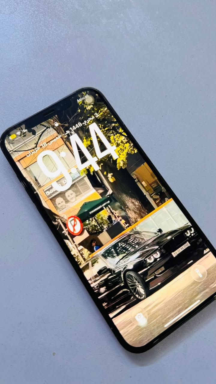 السلام عليكم 

iPhone 12 Pro Max 
الجهاز نظيف وما مفتوح ابد ذاكرة 512 بطارية 79 صرف الشحن مالتة كلش زين تفحصة وين ما يعجبك اي خلل بي يرجع الجهاز مال بيت وكلش محافظين علية السعر 550 وبي مجال تگول سعرك هواي وبالسوك ارخص الجهاز ذاكرتة عالية وقليل هيج ذاكرة *********** اتصال واتس موجود
