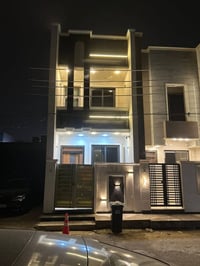 الاساتذه الشارقه • ٨٠م • ٤غرف