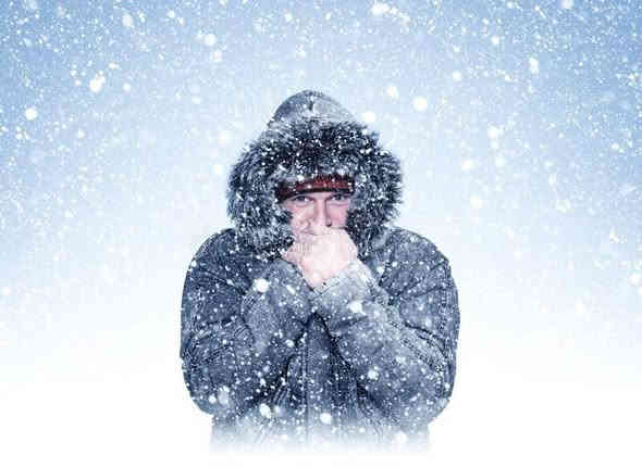 ️ الشتاء بدأ… وموسم الأعصاب الحسّاسة انطلق! 🧠
مع أول نسمات البرد، تبدأ الأجسام الضعيفة تُرسل إشارات الإنذار:
💥 صداع متكرر
⚡ خدر بالأطراف
🌪️ دوخة وتعب عند الوقوف
😔 مزاج متقلب وكسل غير مبرر

هل تعلم أن برودة الطقس تؤثر مباشرة على الدورة الدموية في الدماغ والأعصاب؟
ولهذا تزداد حالات الصداع النصفي، التشنجات العضلية، وآلام المفاصل والظهر في هذا الموسم.

🩺 لا تنتظر الأعراض تتفاقم…
ابدأ بالفحص والعلاج المبكر لتحافظ على توازنك العصبي وصحتك النفسية 🌿

📍 العيادة التخصصية لطب الأعصاب والدماغ
الناصرية – الحبوبي – شارع البريد
مجاور عيادة الدكتورة أزهار العضب

👨‍⚕️ بإشراف الدكتور محمد خالد فاخر الزيدي
📜 حاصل على شهادة البورد في طب الجملة العصبية
🔬 اختصاص أمراض الدماغ، الأعصاب، والحبل الشوكي

📞 للحجز والاستفسار
📱 0783 955 5272

#الصداع #الشقيقة #الصداع_النصفي #الصداع_التوتري #الصداع_العنقودي #الدماغ #الأعصاب #العيادة_الدماغية #دكتور_محمد_خالد_فاخر_الزيدي #الم_الرأس #Neurology #Migraine #Headache

#Neurology #BrainHealth #Neuroscience #Migraine #Headache #MultipleSclerosis #WinterHealth #NervePain #Neuropathy #BrainCare #MentalHealth #Parkinsons #Epilepsy #NeuroClinic #NeuroDoctor #BrainAwareness #CognitiveHealth #NeuroRecovery #NeuroWellness #HealthyBrain #NeuroTreatment #NeuroScienceLife #NeuroDisorders #NeuroSupport #BrainPower@أبرز المعجبين
