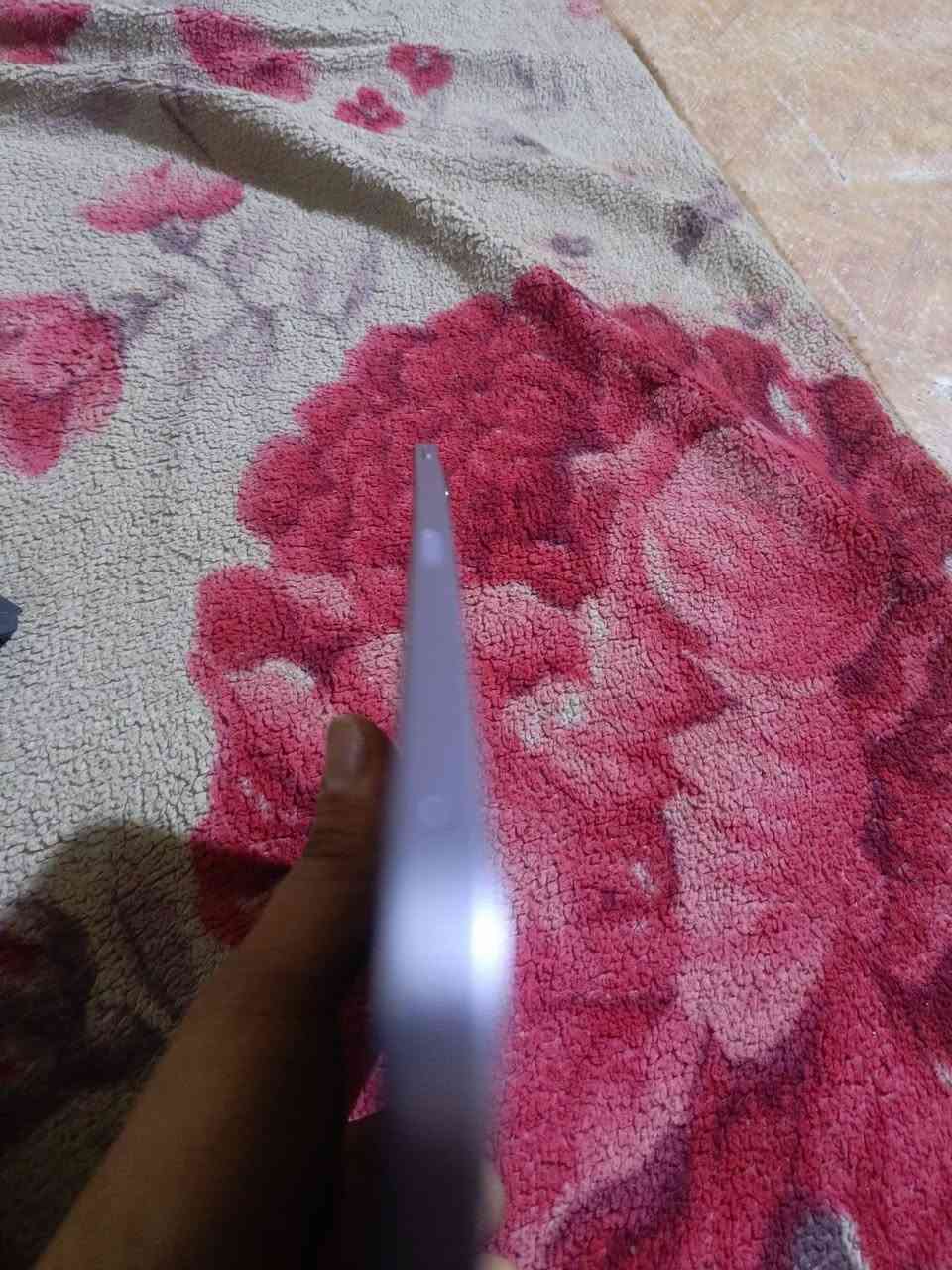 شاومي باد 7ايباد نضيف زلغ مابي كامل اغراض بي فقط شويه عواج بشاصي مامثر مبينه بصور عاوج من صفحه وحده سعره 380واتساب*********** مامتواجد فيسبوك مكاني حيانيه
