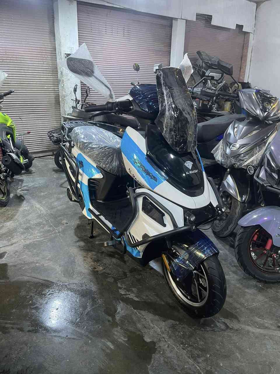 دراجه شحن الكاسحه نوع الماسه تاير 12 مو عشره موديل2026 مستخدم سبوعين. فقط ع فحص والضمان السعر(775)وبي مجال ***********
