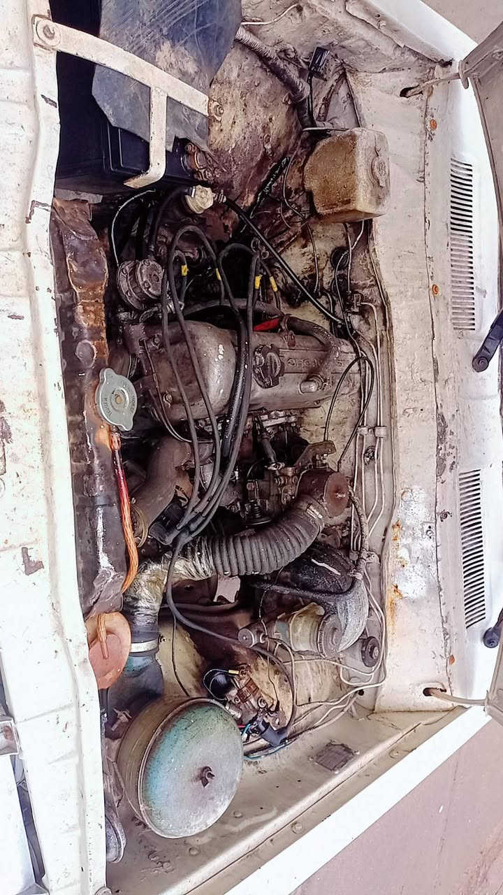 بيكم ٧٩رقم نينوئ صاحبو الشرعي موجود شرط التحويل محرك معمر جديد بيكم مال شغل نكره سلف باتري جديد صطوب دزكات سلف سوبر السعر قفله 11
***********
