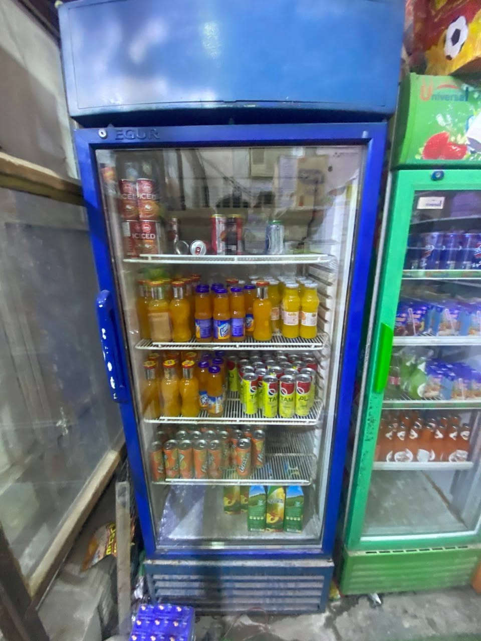 عارضات للبيع العدد 4 في حالة ممتازة ونظيفات
وعدم الصيانه او الاعطال يعني ما مصلحات نهائيآ أي استفسار رقمي وتدلل سعر العارضه الوحده  250 الف العدد 4 عارضات
 ***********
