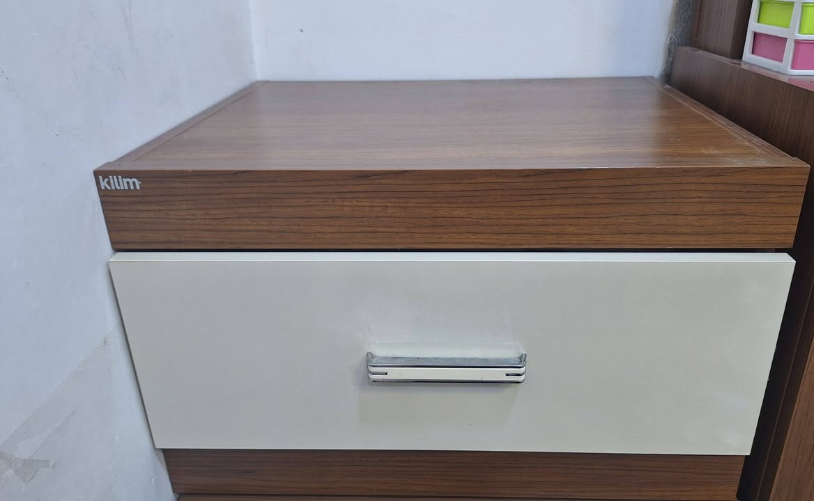 کەنتۆر و مێز تەوالێت و دوو کۆمێدی بۆ فرۆشتن نرخی ١٥٠ هەزار و معامەلە سلێمانی


**إذا كنت صاحب هذا الإعلان وتريد حذفه لأي سبب، رجاءا أرسل رسالة إلى الدعم الفني**