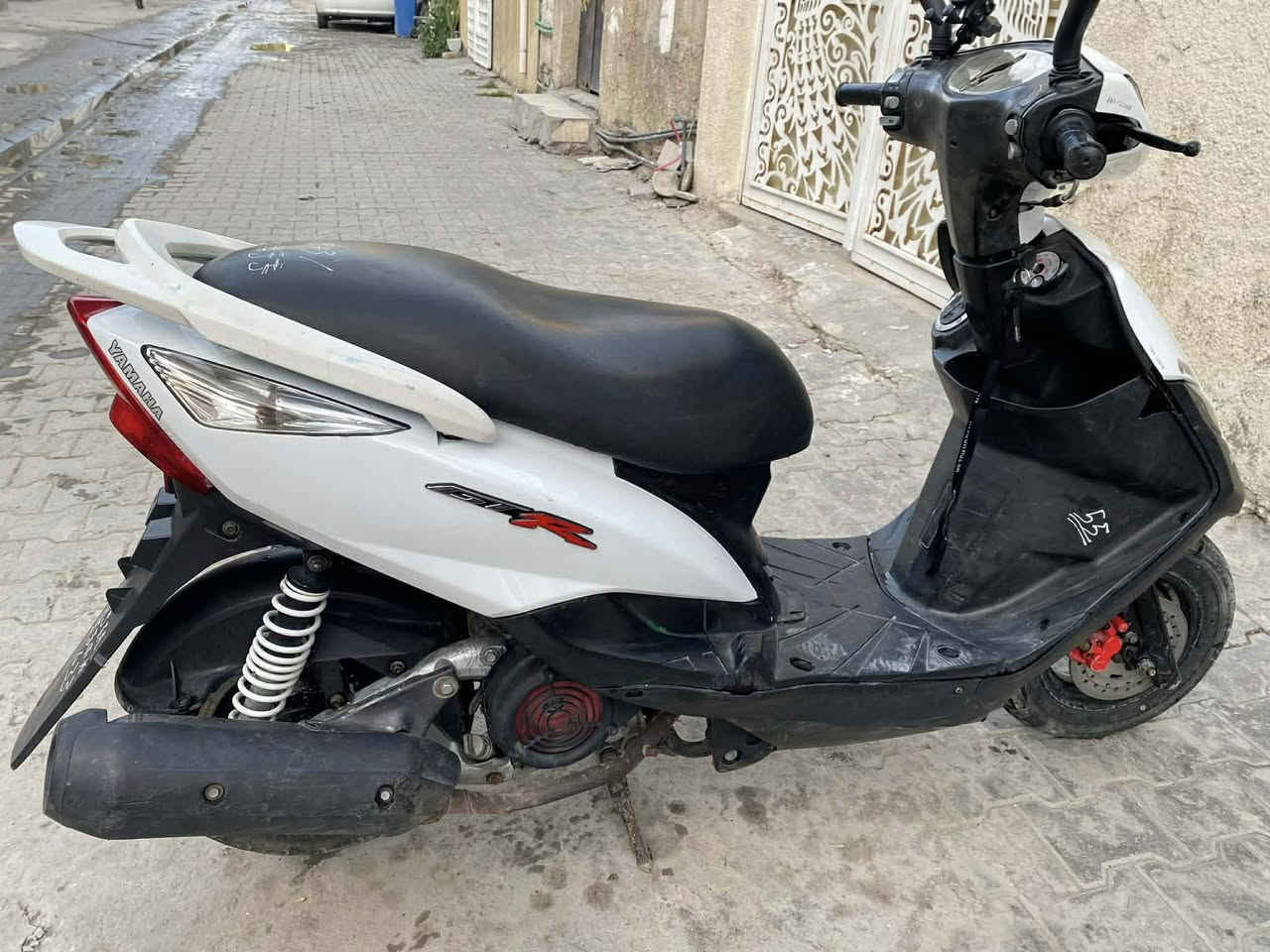 السلام عليكم دراجه ثعلب للبيع جاهزه وكامله خير من الله مكينه كفرات تايرات جدد قبل 3 اشهر نازله رمبه معروضه 600 وبيها مجال م/***********
