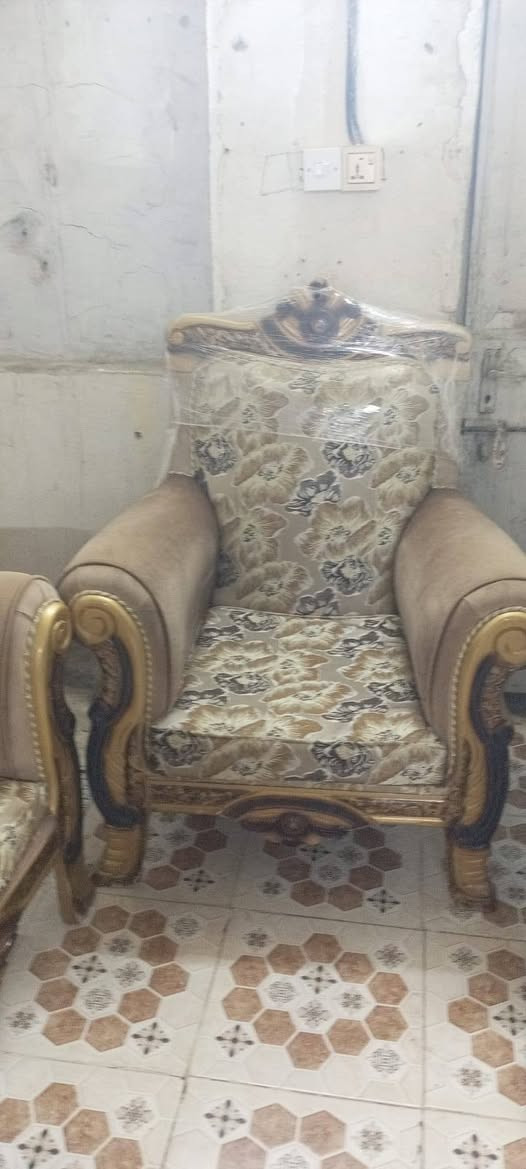 تخم 10مقاعد جديد ضيق المكان 500بي مجال للشراي


**إذا كنت صاحب هذا الإعلان وتريد حذفه لأي سبب، رجاءا أرسل رسالة إلى الدعم الفني**