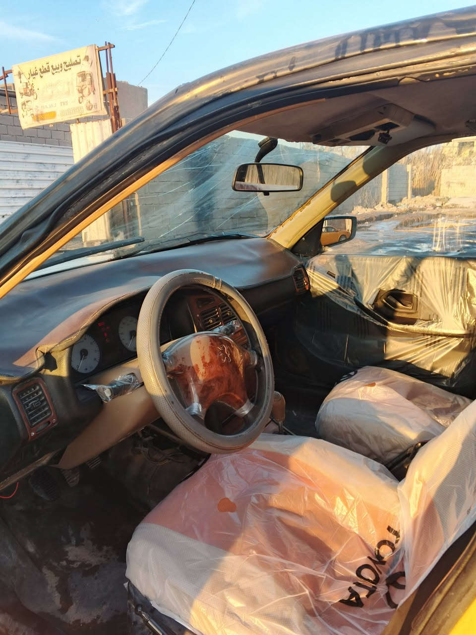 بيجو بارص 2011 مكينه خير من الله مشط وباور كله شغال كهربئيات كلها شغاله شرط التحويل وتساب *********** السعر 23 وبيها مجال لطيبين هذن خياسات سمكرتهن وماصبغتهن
