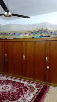 قنصور 6 ابواب للبيع 150 الف مكاني بال 95 07502165664 07768949982