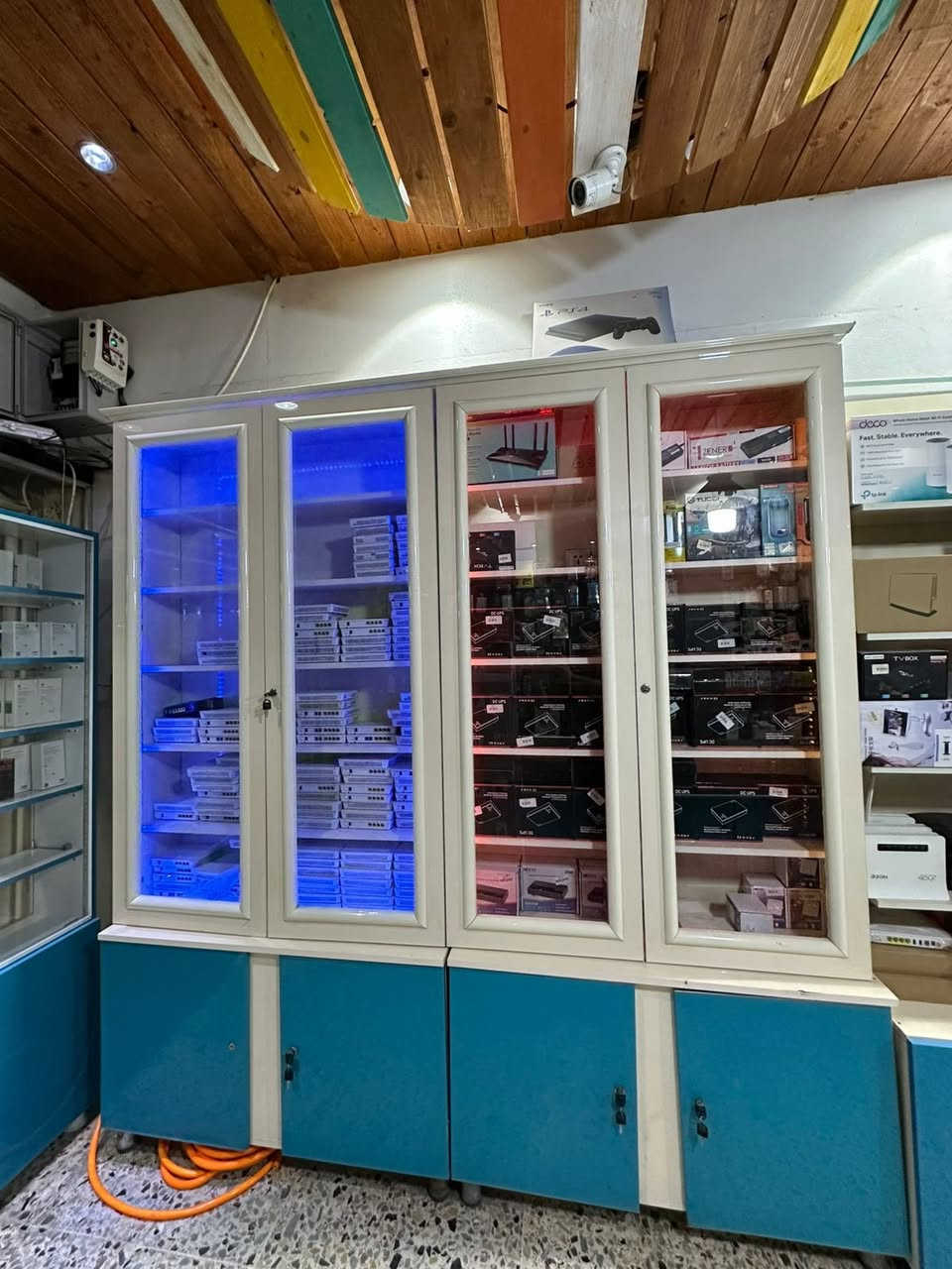 قطع  فاترينات خاصة بالعرض داخل المحلات

سعر قطعه 200 الف


**إذا كنت صاحب هذا الإعلان وتريد حذفه لأي سبب، رجاءا أرسل رسالة إلى الدعم الفني**