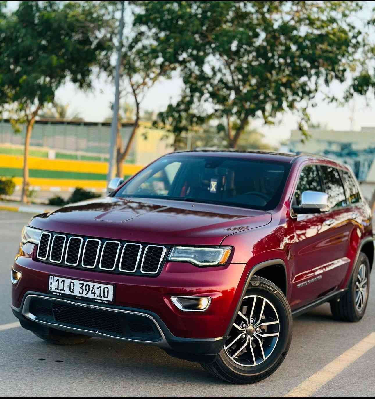 السلام عليكم ورحمة الله 
_________
جيب وارد امريكي ضرر بنيد وراجع نفسه
الموديل : مرمزه 2022 
المحرك.:  V6
*رقم بغداد الجديد 
  
____
*بصمه 
*تشغيل عن بعد  
* شاشه جبيره 
* توقف ذاتي 
* رادار جانبيه 
* كامره خلفيه 
* كشنات كهرباء + تدفئه
* ستيرن تدفئه
*تبريد قطعتين 
*دمام خلفي
*فور ويل 4*4 
*انظمه قياده  
*لايت اتو 
*صندوك كهرباء 
*تحكم ستيرين  
* حساسات خلفية . 
 __
السعر 200
وبيها مجال بسيط 
السياره بدون نقص نهائياً
مكان السياره.  بابل
***********
