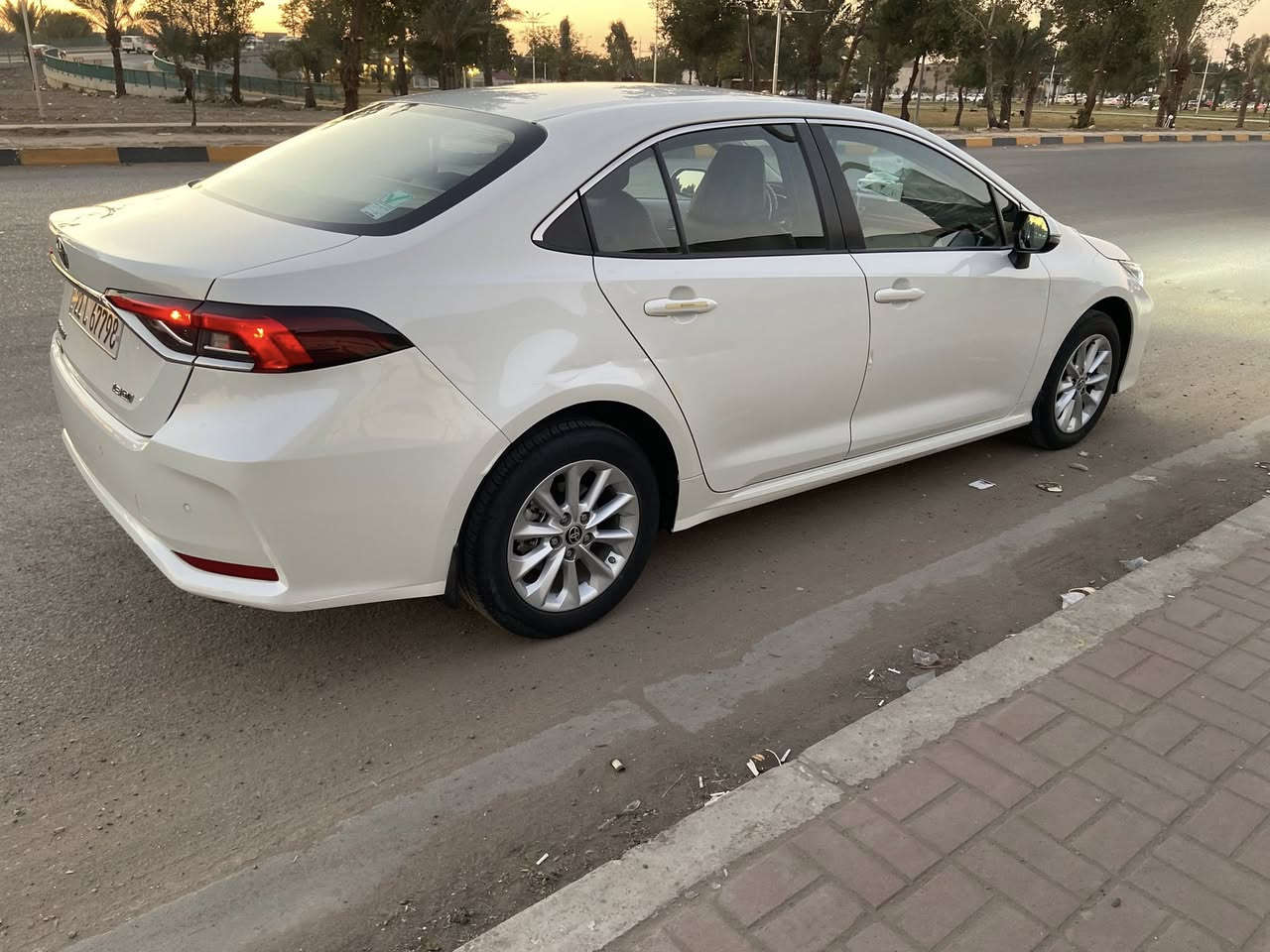 السلام عليكم كورلا ساز مديل 21رقم اربيل بيه جاملغ الامامي صبغ وبيه شخط بلجاملغ الخلفي بسيط ماشيه 49 سعره 172 مكاني حي الجهاد ***********
