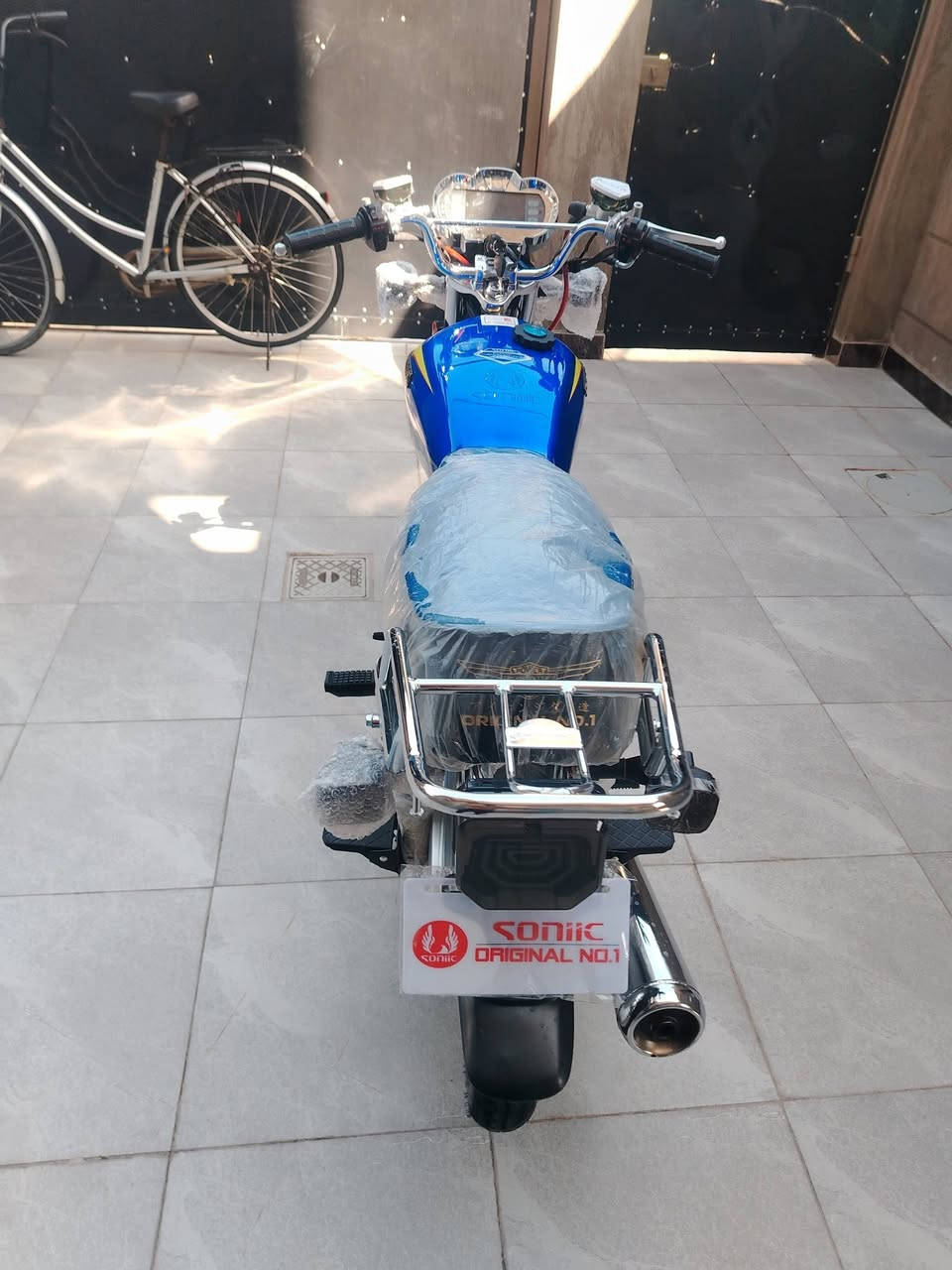 تايكر سونك باب اول موديل 26 اوراق كامله صاله 13 طالعه من المعرض بس اليدور زيرو يتقدم السعر 800 اوبيه مجال قليل مكاني بابل ***********
