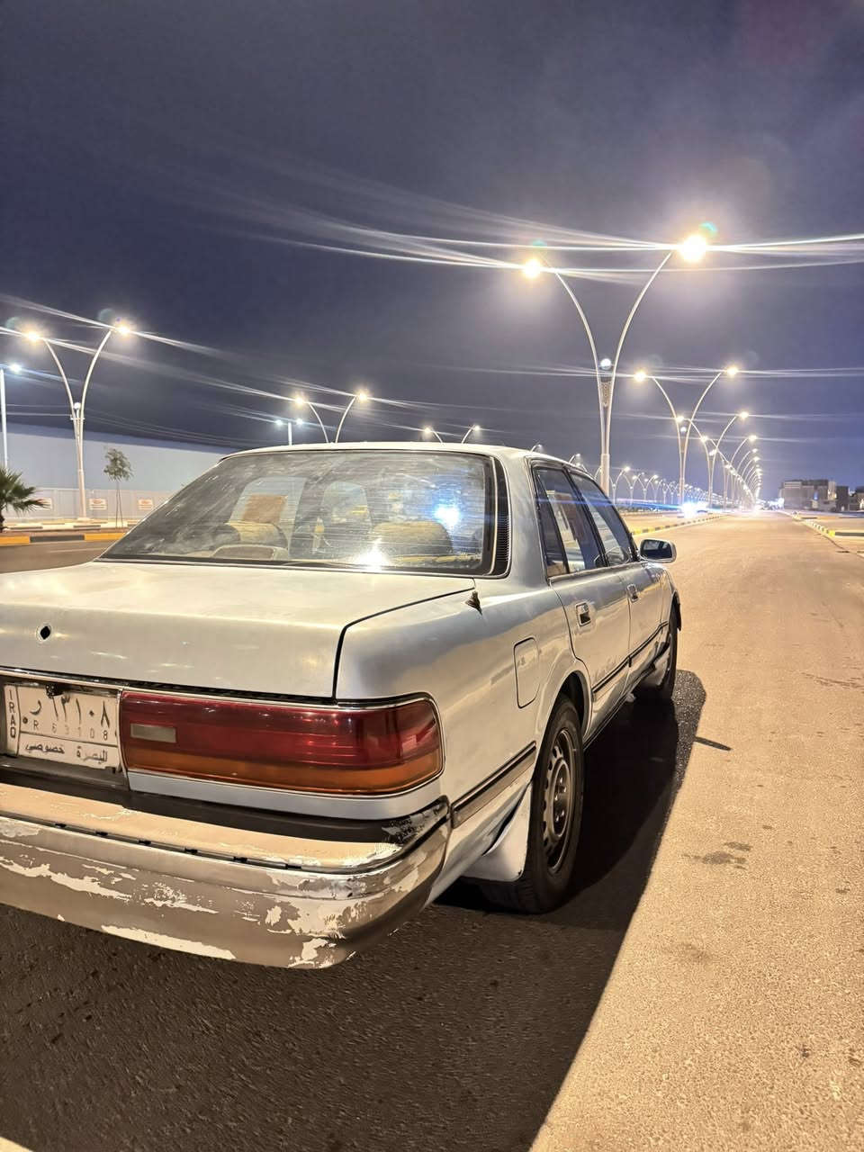 ‏سلام عليكم سيارة للبيع اكروسيده ‏يسره ابلاد نضيف سنويه لل26رقم بصره الماني راعيه موجود مكينه لا تنقيص ولا تبخير  كفاله من الكص والنقل سعره 45اوبيه مجال مكانه البصره رقم الهاتف ***********
