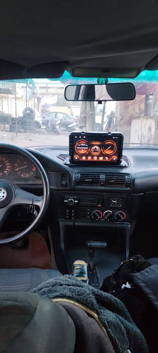 سلام عليكم سياره بيم 525 مفتوح رقم كربلاء مشروع وطني سنويه 29 تحويل شوكت ما يعجبك هزه جديده مكينه وكير كفاله حداده حلوه تخم تاير شاشه كامره سنتر لوك سياره حلوه ما عوزهاء ربع كبل لشارع سعر 38 بيهاء مجال شي قليل مكان ميسان العماره ***********
