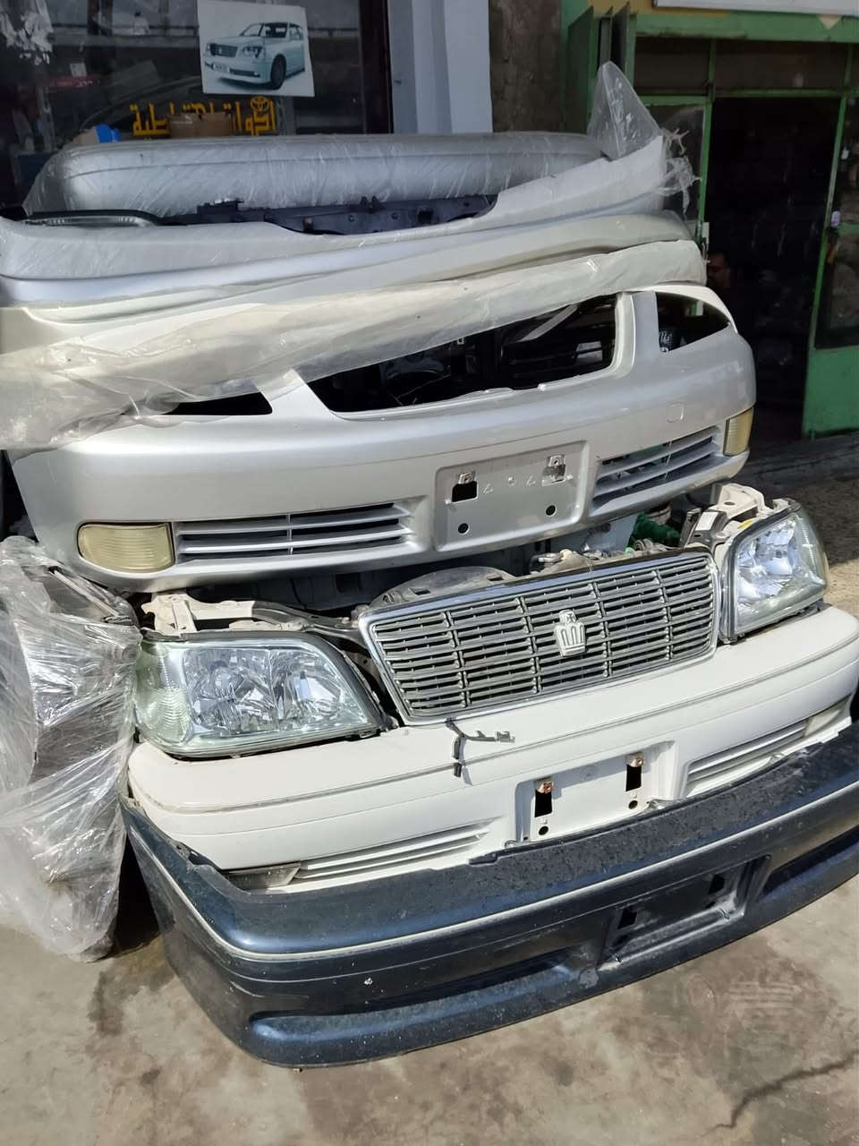 سلام عليكم غراض ملكه شاهين
شتريد غراض موجود شرط جواه السوك
مشط تحويره  يسره بلاد شرط ٢٥٠ ألف 
محل حماده السراي
عنوان بغداد طالبيه فلكه ٨٣ 
رقم المحل ***********
