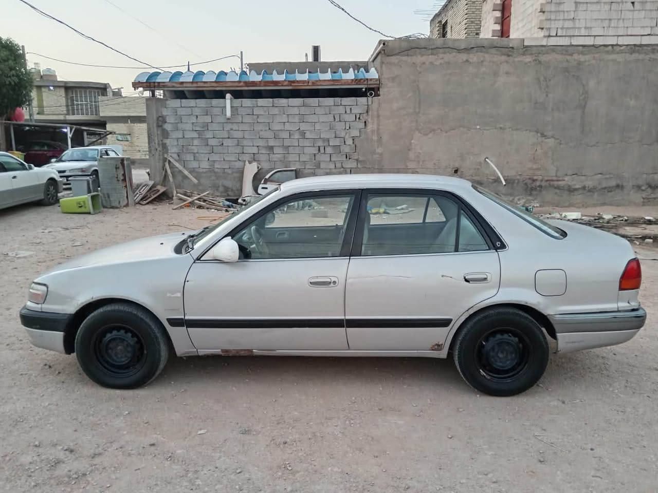 السلام عليكم 
كورلا موديل 1996 سياره مكفوله من ضربه والصبغ والكصه ونغل جثه 
التبريد شغل مكينه 1600 الرقم بابل السعر 42
العنوان النجف الاشرف الحيدريه للاتصال *********** 
مكلف بالنشر
