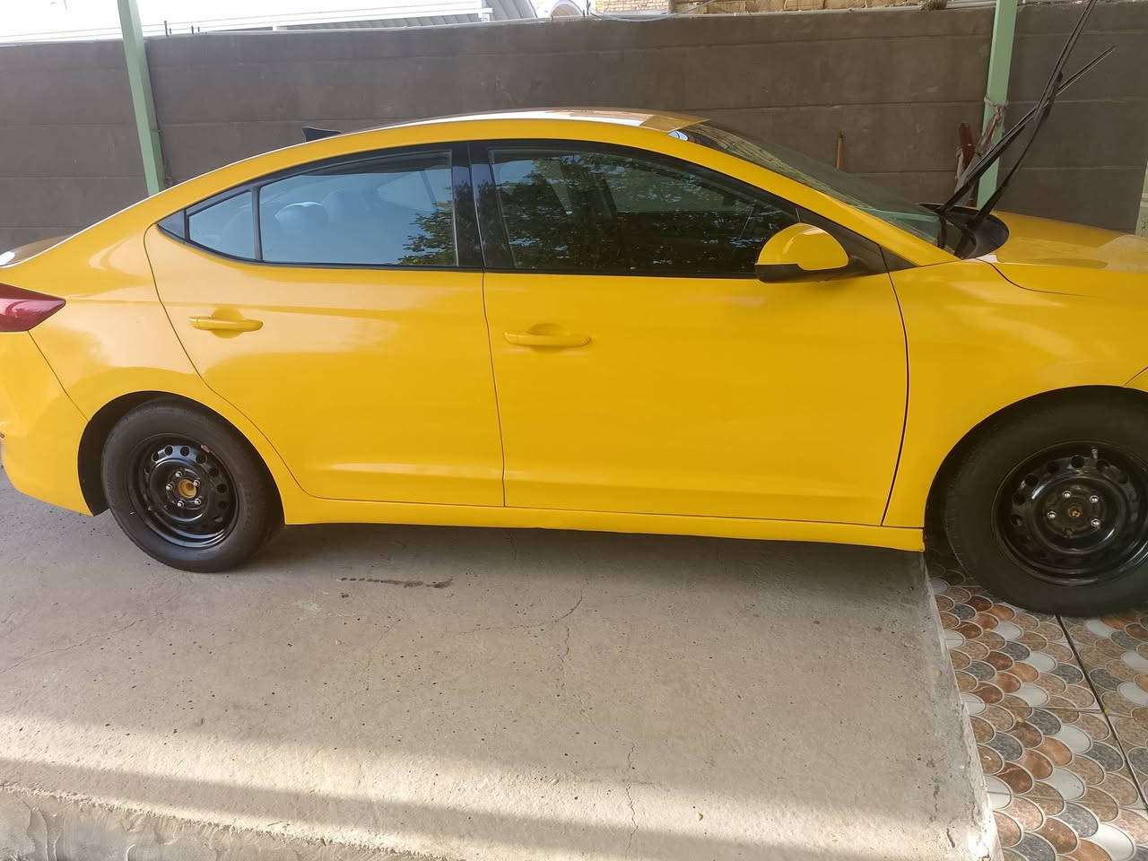 السلام عليكم
النترا للبيع مديل 18

رقم بابل بسمي تحويل مباشر 

مصفره هيىئه أو غرمات سنويه 27

تخم تاير جديد باتري جديد 

مكينه كير كفاله حدايه كامله 

تبديل جاملغ الايمن بدون دواخل بنيد بيه معجون


**إذا كنت صاحب هذا الإعلان وتريد حذفه لأي سبب، رجاءا أرسل رسالة إلى الدعم الفني**