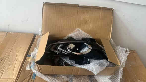 سلام عليكم من رخصت الادمن المحترم
قطعتان من مصابيح الضباب الأمامية LED ثلاثية الألوان باللون الأسود لسيارة فورد فيوجن 2013-2016

👒الزووج ٥٥ الف التوصيل مجاني🌺
الحجز
 واتساب
***********
***********
https://www.facebook.com/share/1Bv6hGXXic/?mibextid=wwXIfr
