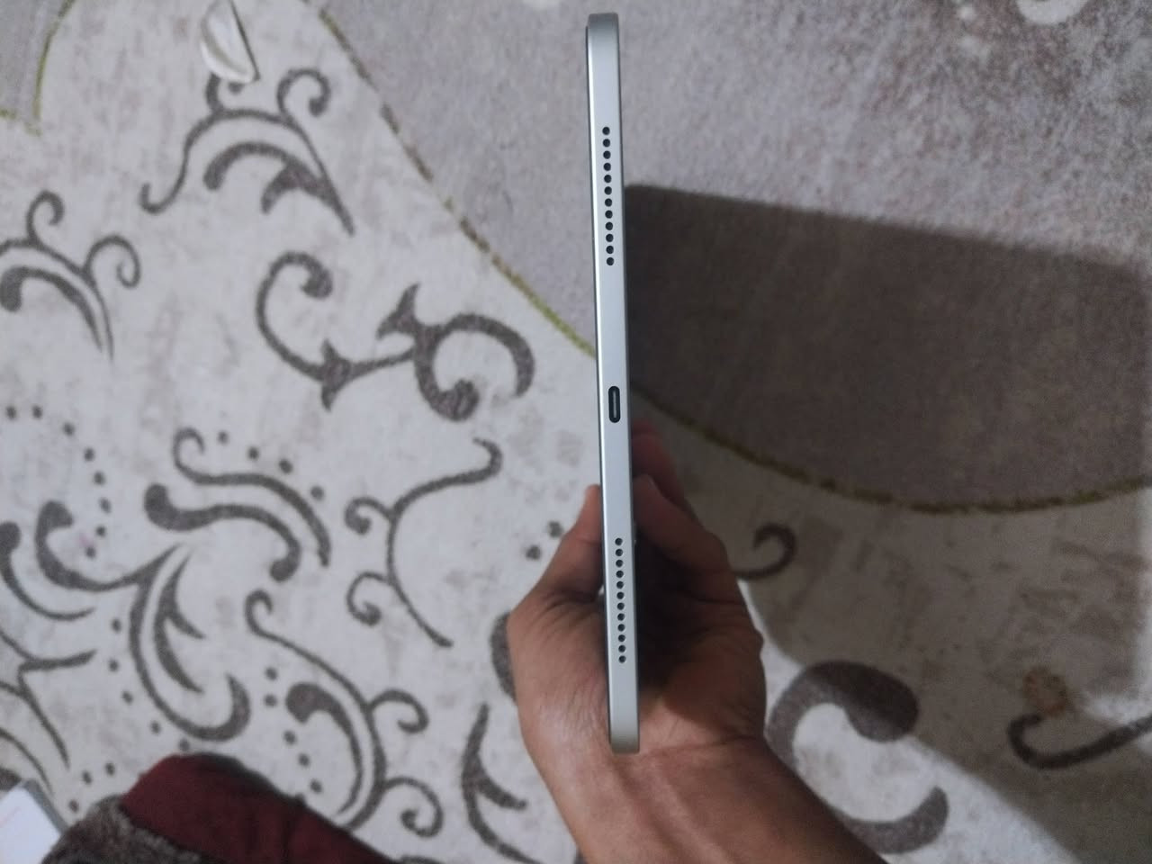 ايباد 11 جهاز نضيف بطارية 100/ فضافت جهاز 100/ كامل ملحقات ***********
