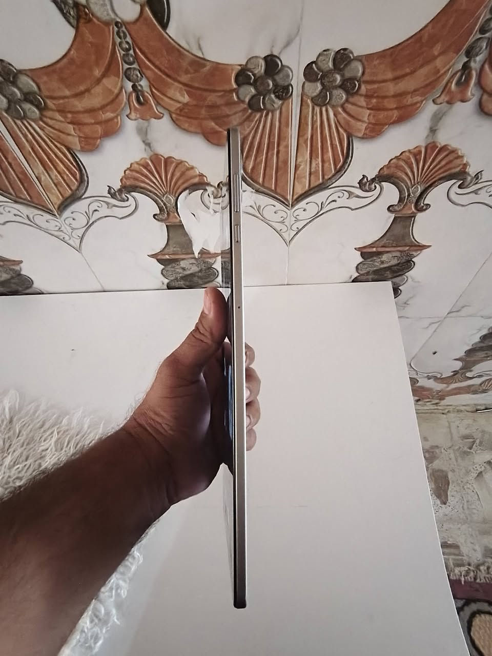 هونر x9a اني مشتري جديد بس بي بلطرف فطر مبين بلصوره نهايته ٢٠٠ اقل من هذا السعر مابيعه مكاني ديوانيه قرب مجمع الزيتون 
***********
