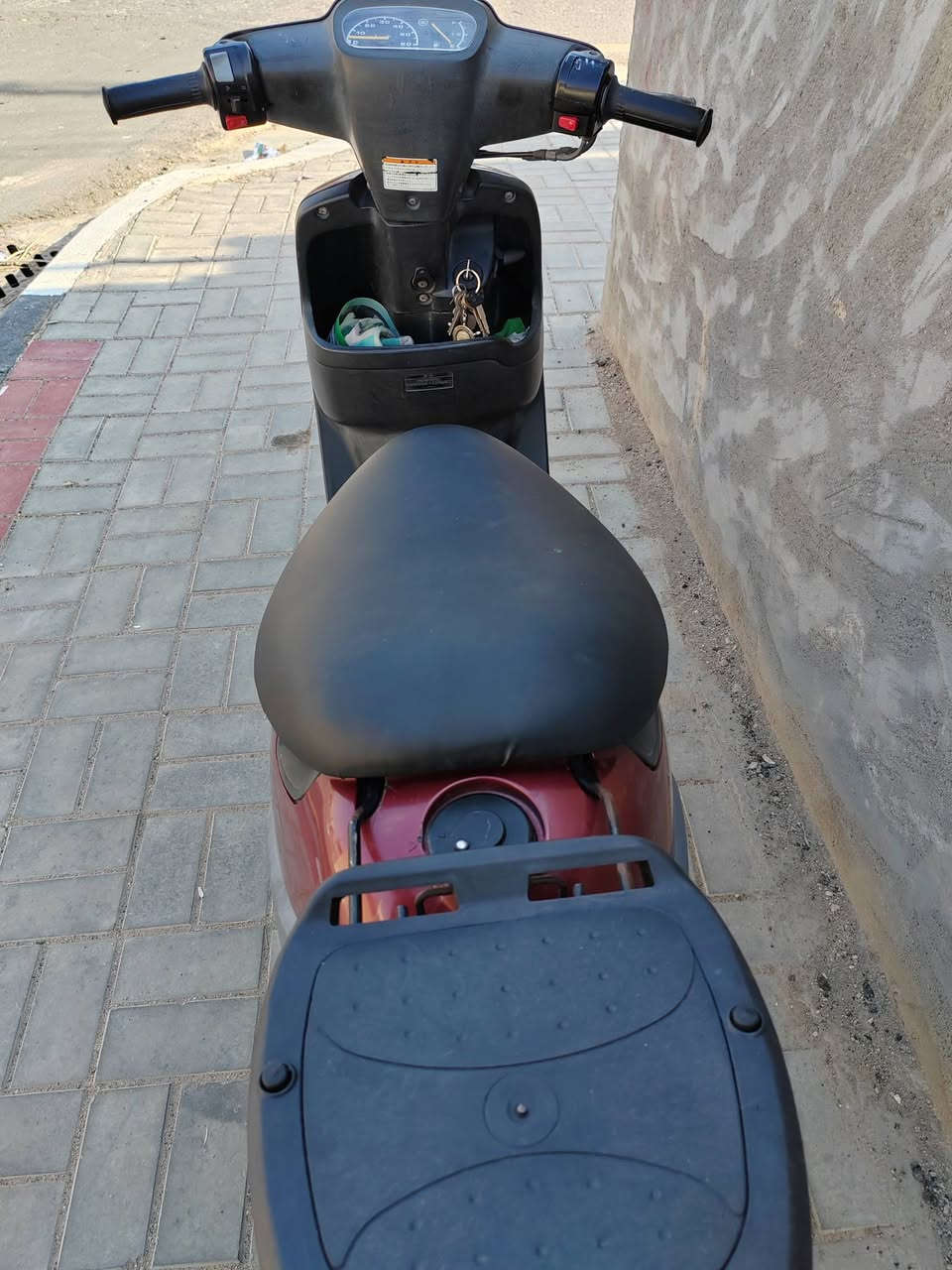 السلام عليكم
بطة خرسة محركها ما مفتوح كفالة الدراجة وين ما يعجبك افحص معدل 60 شرط نظيفة كلش مال حاوية ع أيدي جناي وصل معرض بأسمي للبيع ب600
مكاني حي الموظفين


**إذا كنت صاحب هذا الإعلان وتريد حذفه لأي سبب، رجاءا أرسل رسالة إلى الدعم الفني**