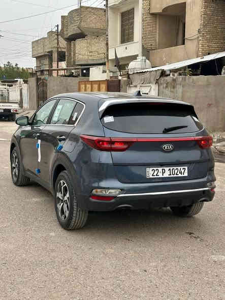 للبيع كيا سبورتج موديل 2022 لون كلش حلو بدون حادث السياره كلين بدون صبغ بيها بس كارت شبر بجنطه سياره كفاله من ال صبغ ولا شخوط ولا تكحيل ولا تبديل بشرط السونار شواصي ولغود مكفولات كير ومحرك 2400 رقم شمالي الدولي الجديد تريد تحويل وكاله ثاني يوم هزه وفحص جديده سنويه جديده لحد 2030 يعني سياره ما عوزها مصرف ربع دينار جاهزه تخم تايرات جديد صدر جديد سياره مال بيت ع ايدي وما بيها نقص جاهزه داخل لونين سياره بصمه تشغيل تشغيل عن بعد  شاشه كبيره وكامره فول تحكم ستيرن كشنات تتفئه جهتين كروز مثبت السرعه مانع الانزلاق قطعتين تبريد مركزي منفصل نضام صعود ونزول منحدرات مود درايف ثلاثه انضمه قياده سبورت وسمارت وايكو اقتصاد البانزين وبعد بيها مواصفات اكثر / مكان السيارة بغداد-الرصافه  للاستفسار الاتصال على الرقم  وبيه واتساب#السعر_ 170مجال بسيط***********
