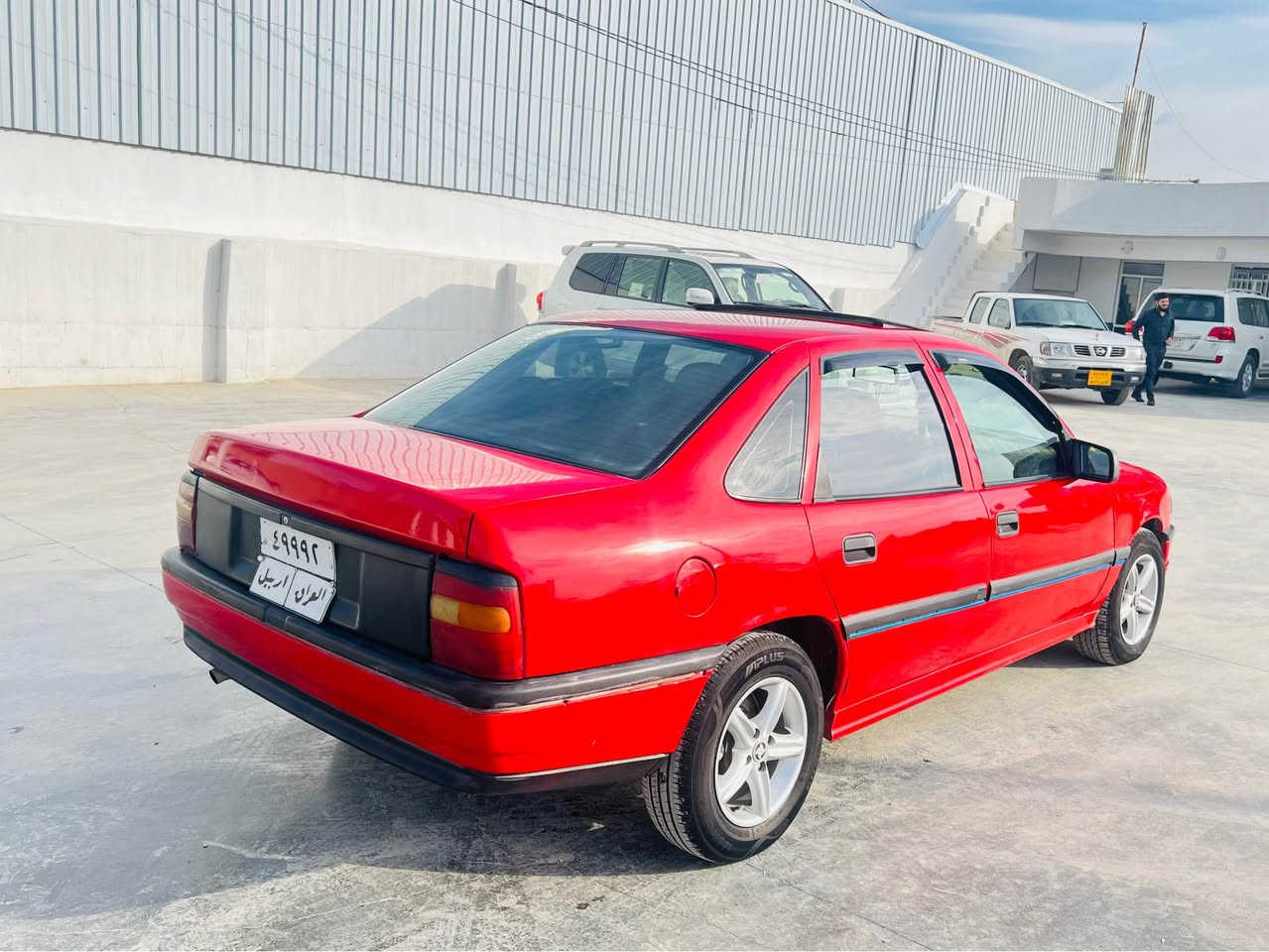 ئۆپل فیکترا 
مۆدیل ١٩٩٠ مەکینە ٢٠ 
سەنوی لە ٢٠٢٠ بەسەر جوە 
٥ وەرەقە خرامی لەسەرە  سحری ٣٩ مەحامەلە 
رەقەم مۆبیل *********** كويسينجاك, أربيل
