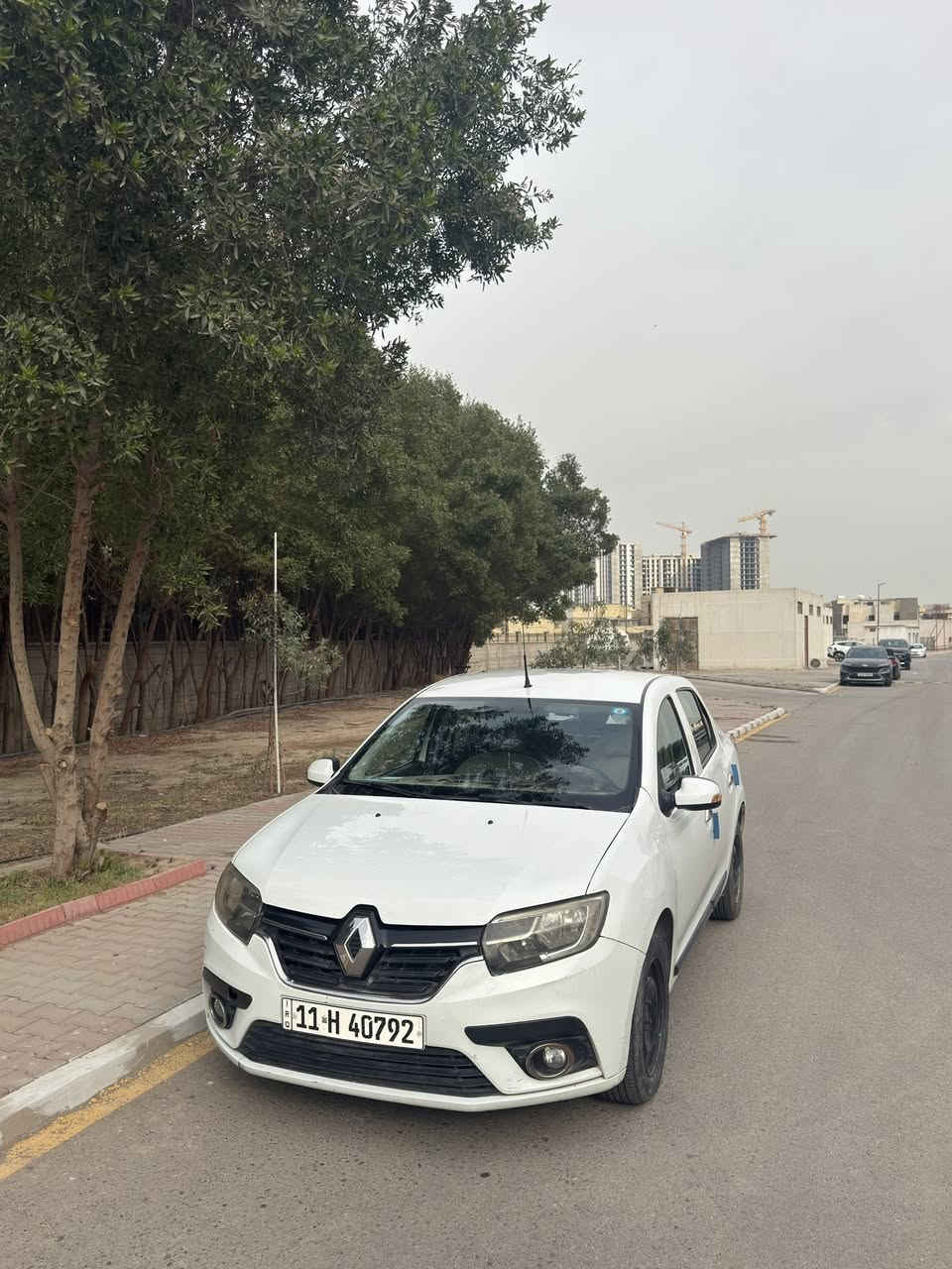 رينو سيمبول
2019
فول مواصفات 
شاشه
كامره 
اشاير بل مري
كير مكينه 
بيها طخات كلش خفيفه
السياره كلش نضيفه
مكاني بغداد حي العدل
***********
