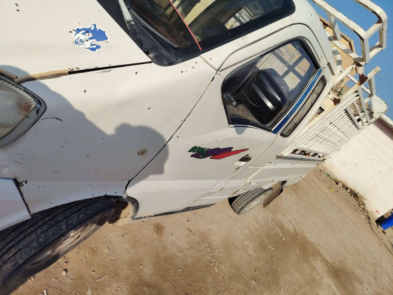 عموشه للبيع نضيفه محرك جديد هذا رقم هاتف ***********
