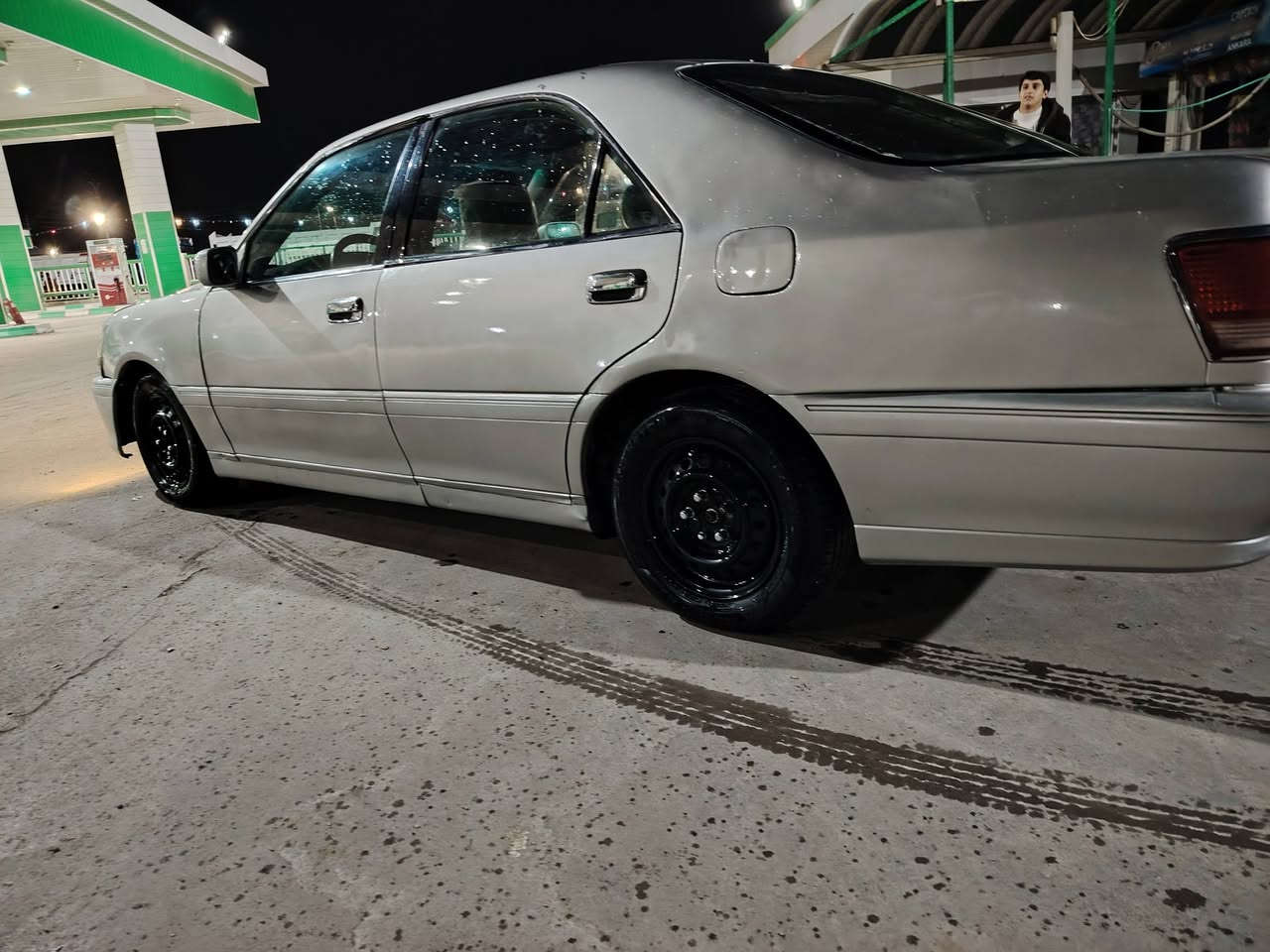 للبيع ملكه ادوات ادوات ارقام نكليزي شمالي متومه طبق الاصل ويه الشاصي جاهزه من كلشي كصه جنطه المكان حله قضاء القاسم السعر 33وبيه مجال ***********
